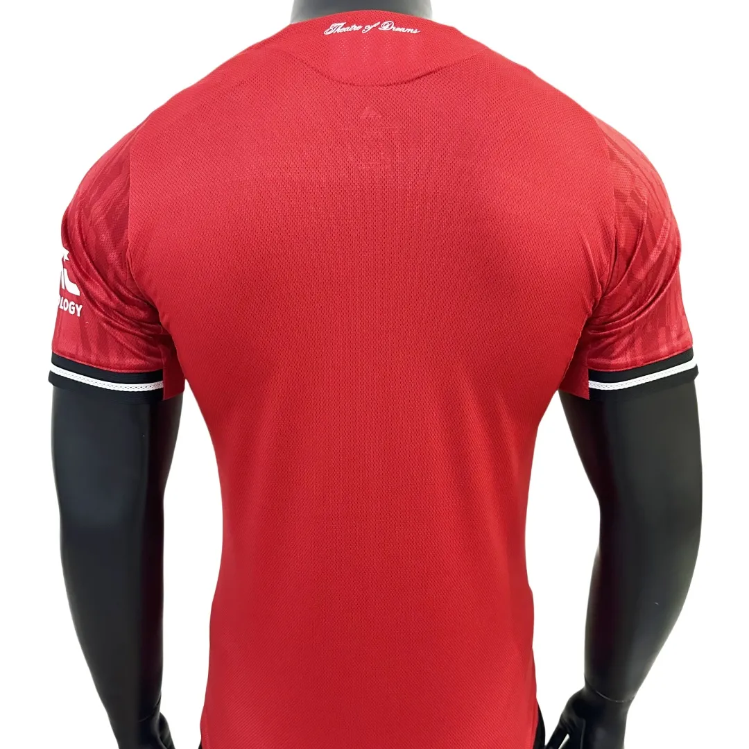 Manchester United Home Jersey - Image 4