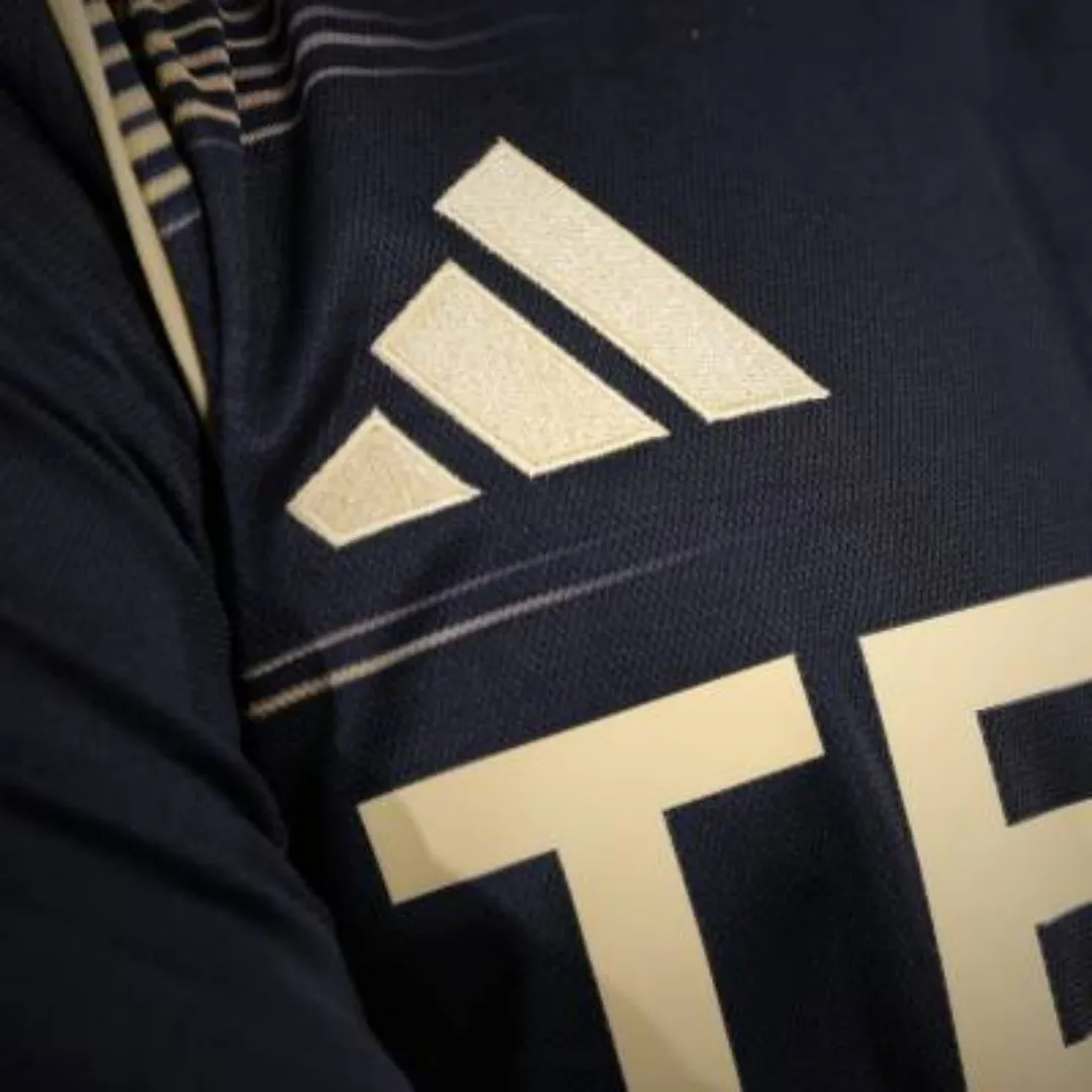 Aberdeen FC Away Jersey - Image 7