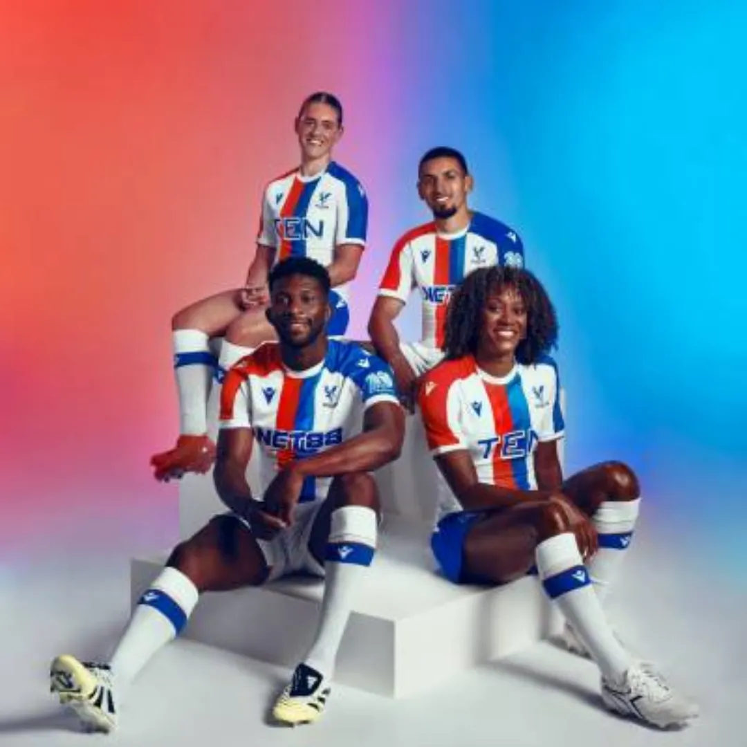 Crystal Palace Third Jersey - Image 4