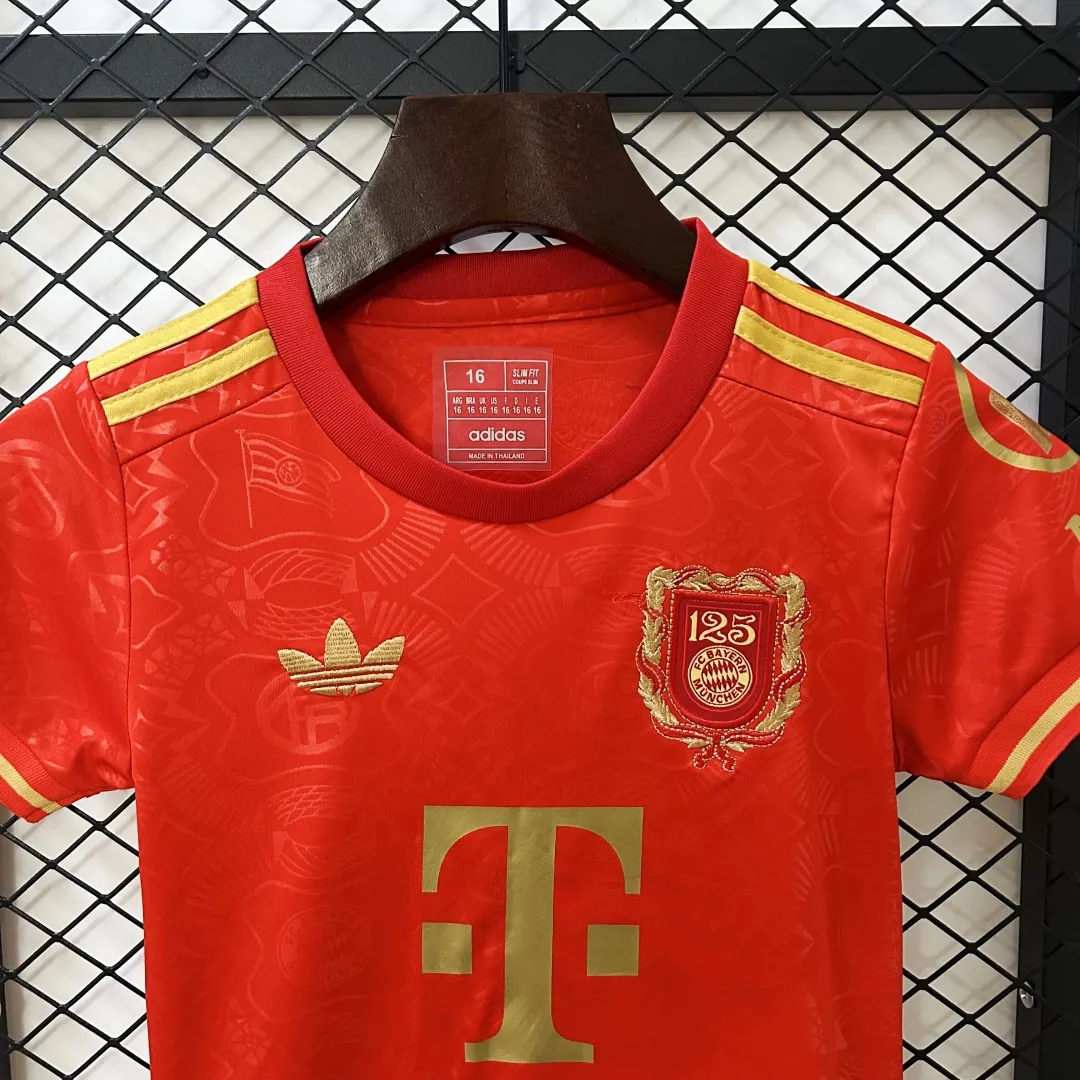 Adidas Bayern Kids Football Kit - Image 3