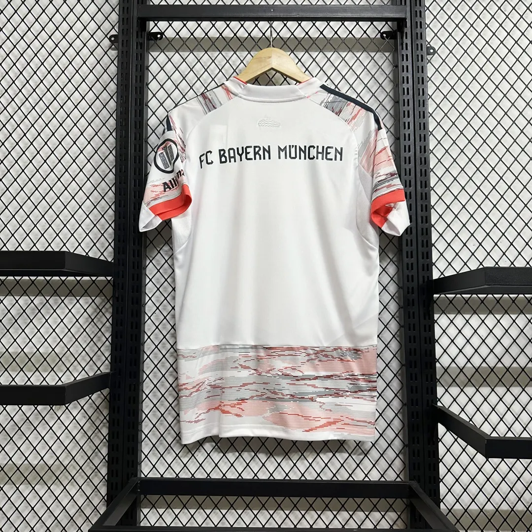 Bayern Munich Away Jersey - Image 7