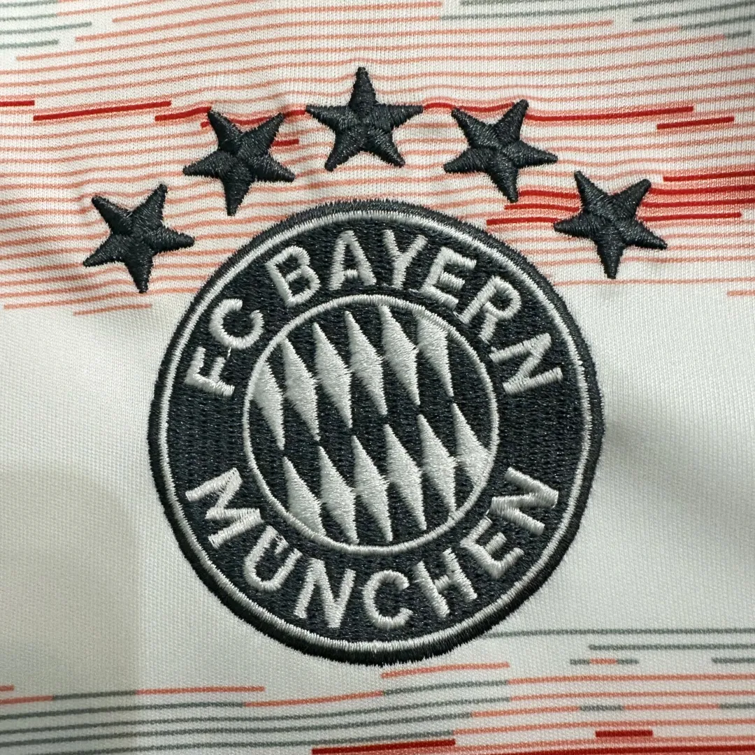 Bayern Munich Away Jersey - Image 6