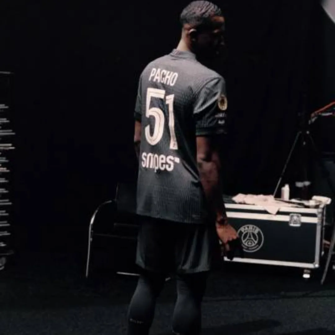 PSG Jordan Football Jersey - Image 6