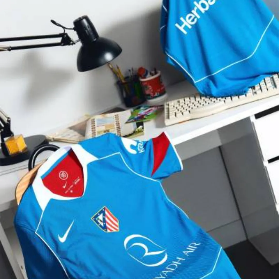 Atletico Madrid Football Jersey - Image 3