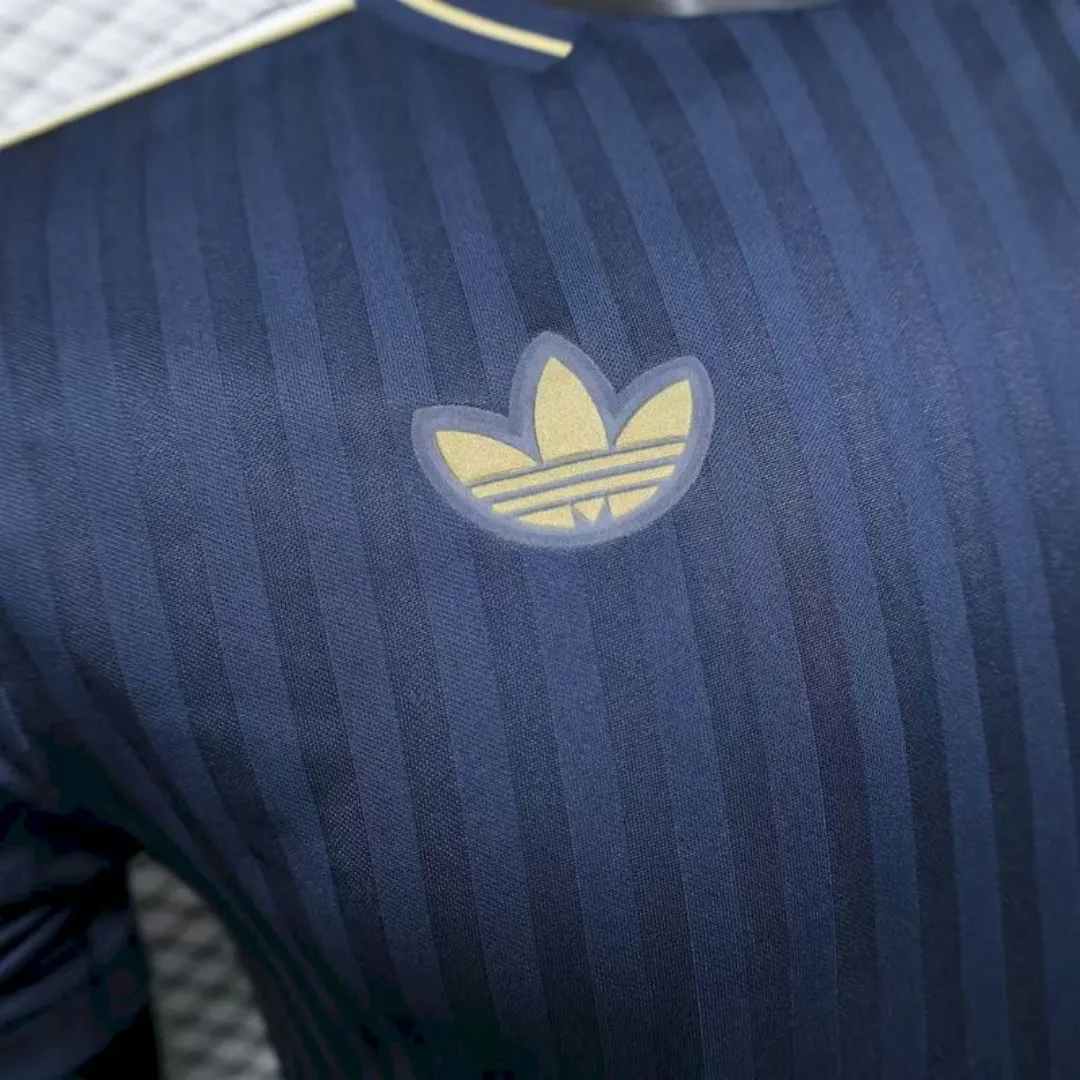 Adidas Juventus Football Jersey - Image 5