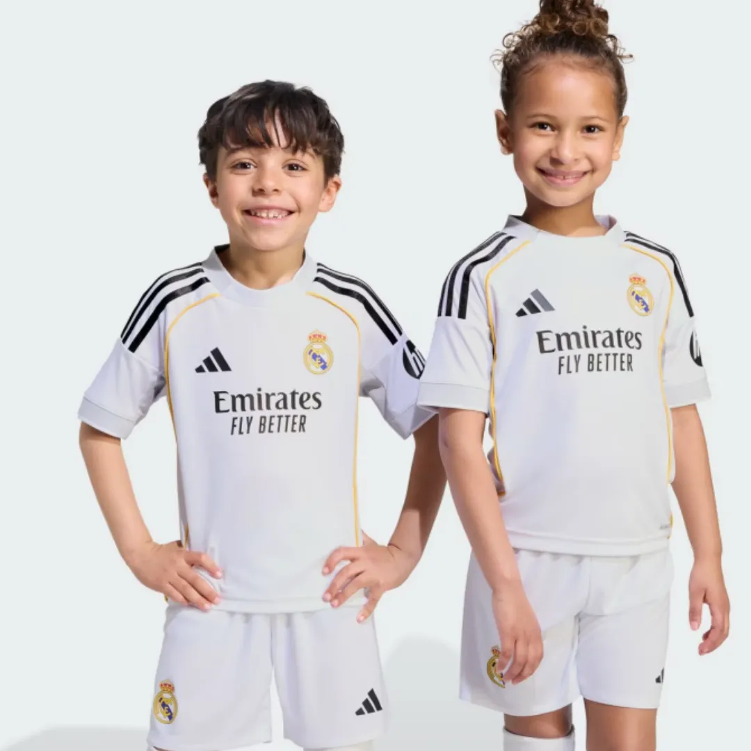 Alternative view of Real Madrid Kids Football Kit