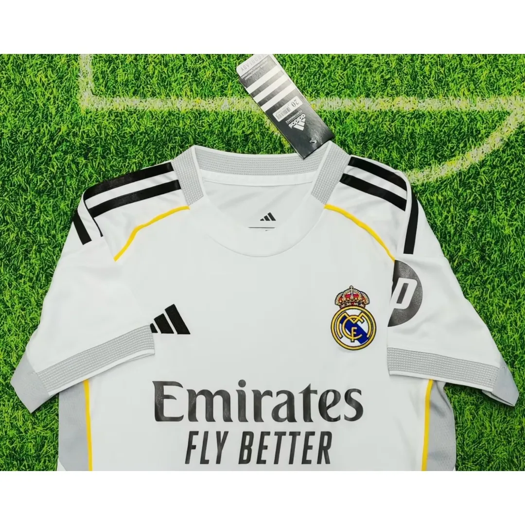Real Madrid Kids Football Kit - Image 6