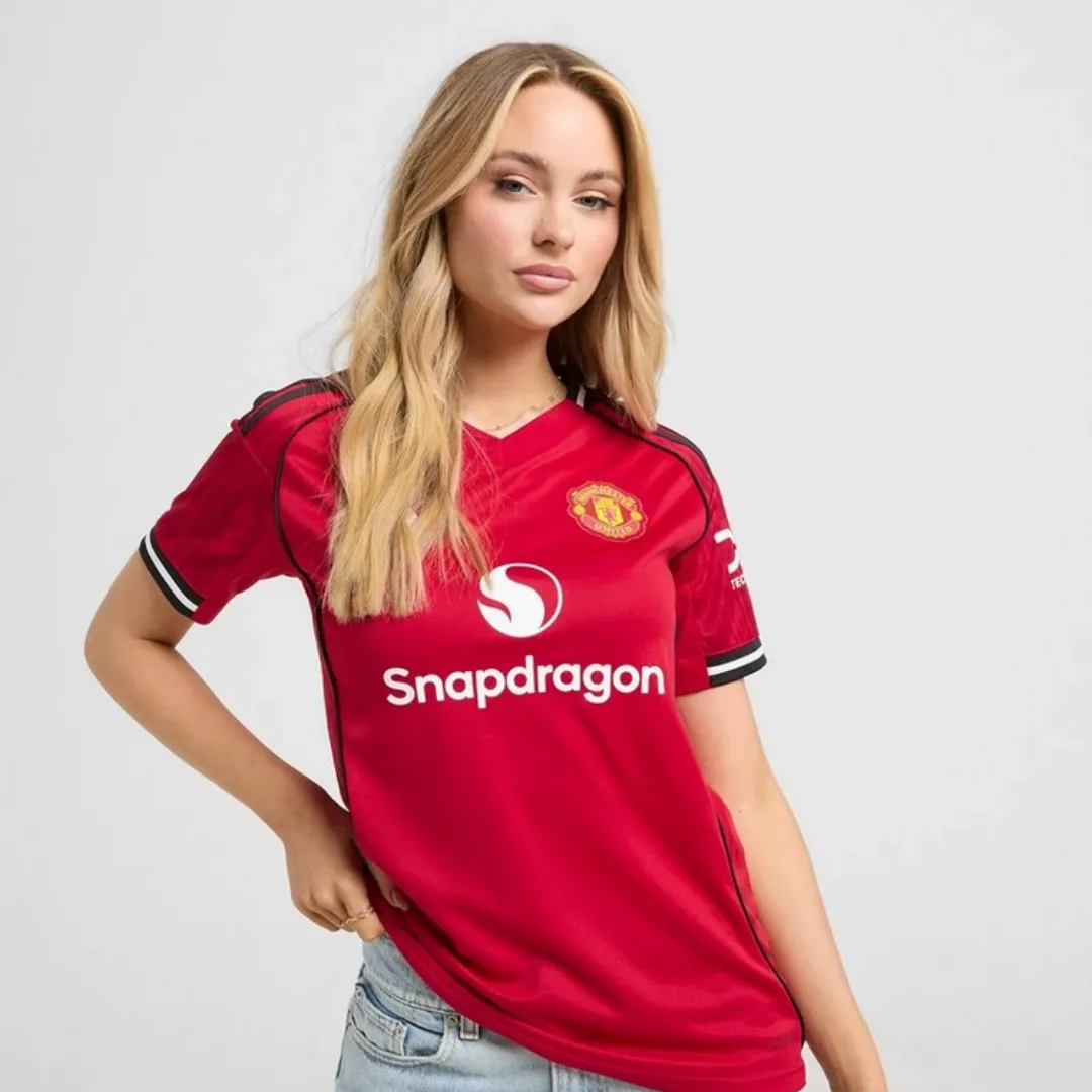 Manchester United Women Soccer Jersey - Image 4