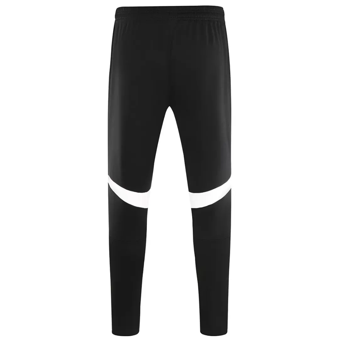 Liverpool 1/4 Zip Training Kit - Image 6