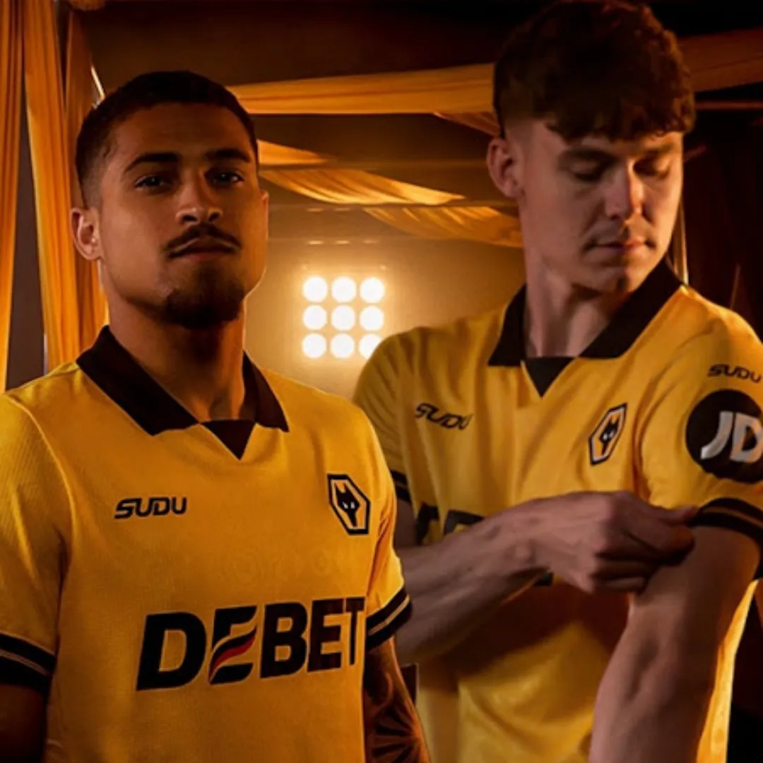 Wolverhampton Wanderers Home Jersey - Image 3