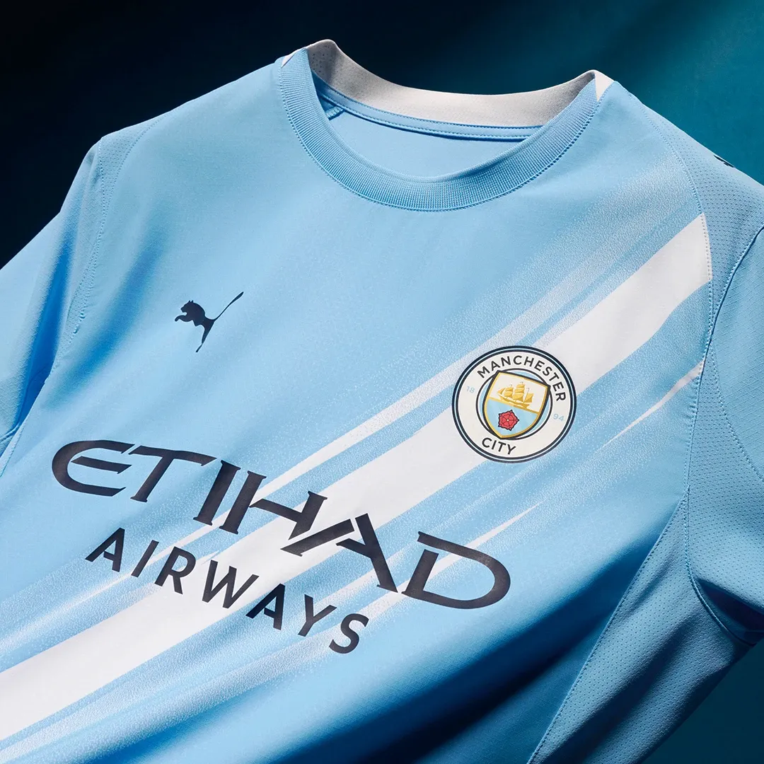 Manchester City Home Jersey - Image 4