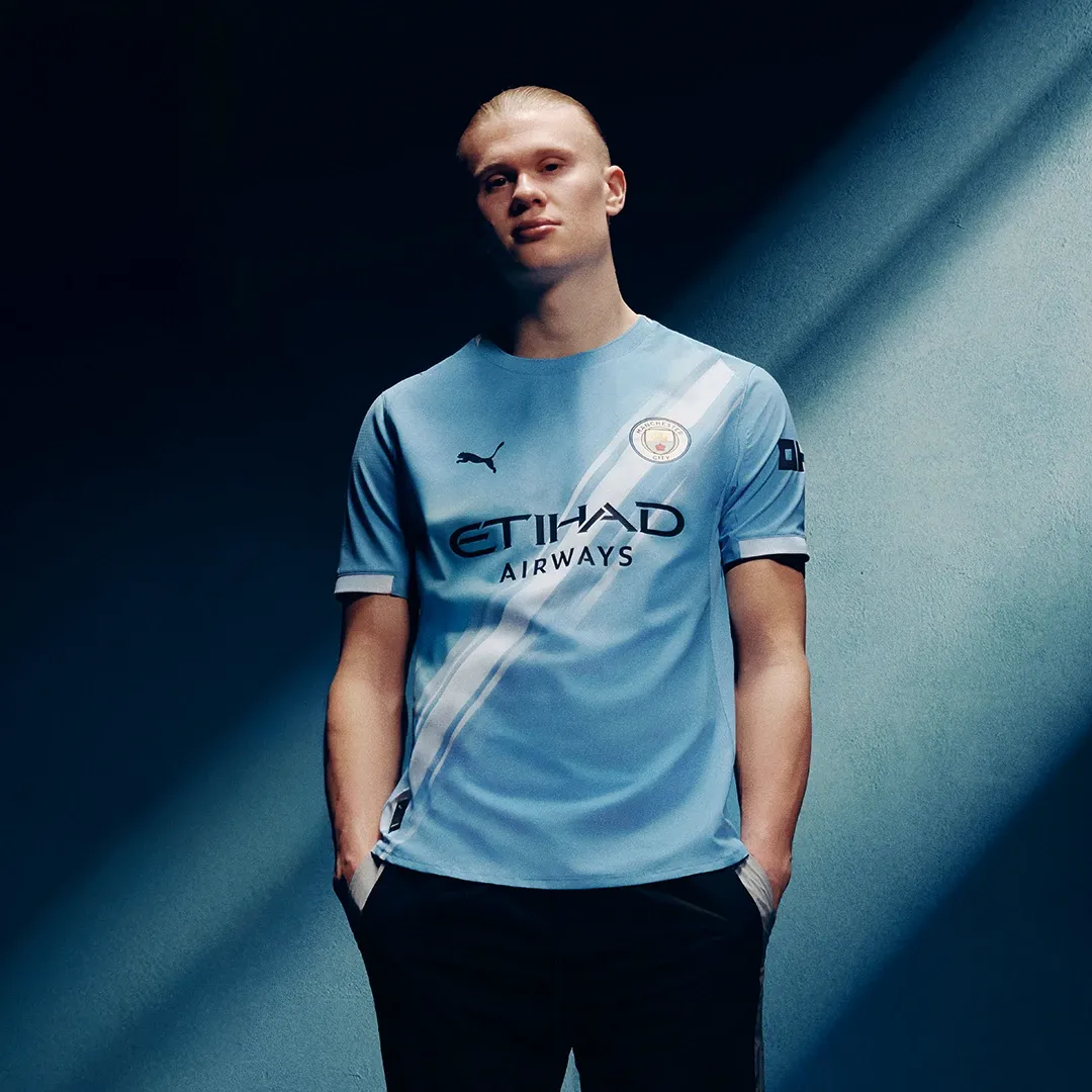 Manchester City Home Jersey - Image 3