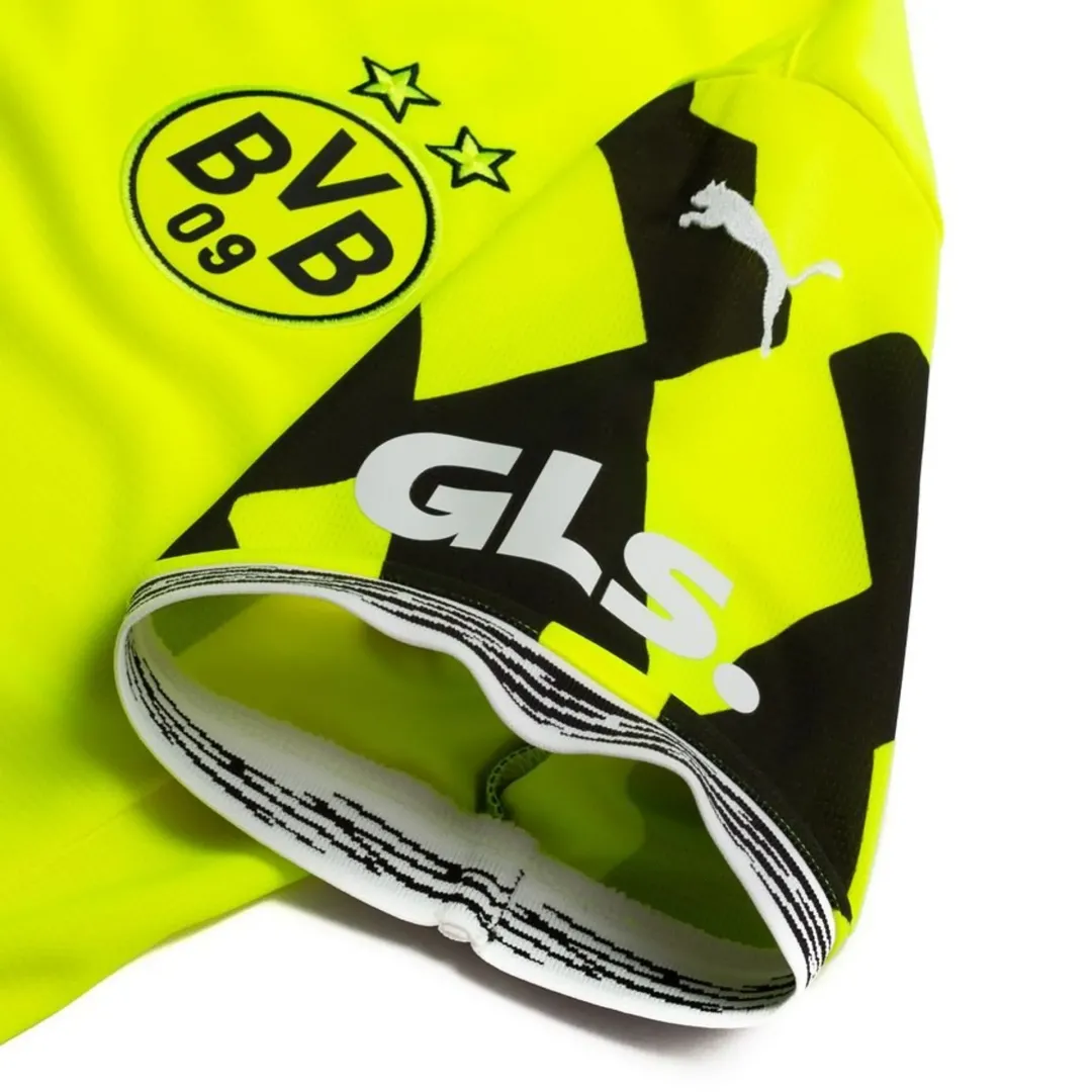 Borussia Dortmund Jersey - Image 8