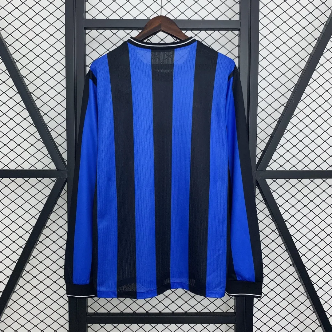 Inter 2010 UCL Long Sleeve Jersey - Image 9