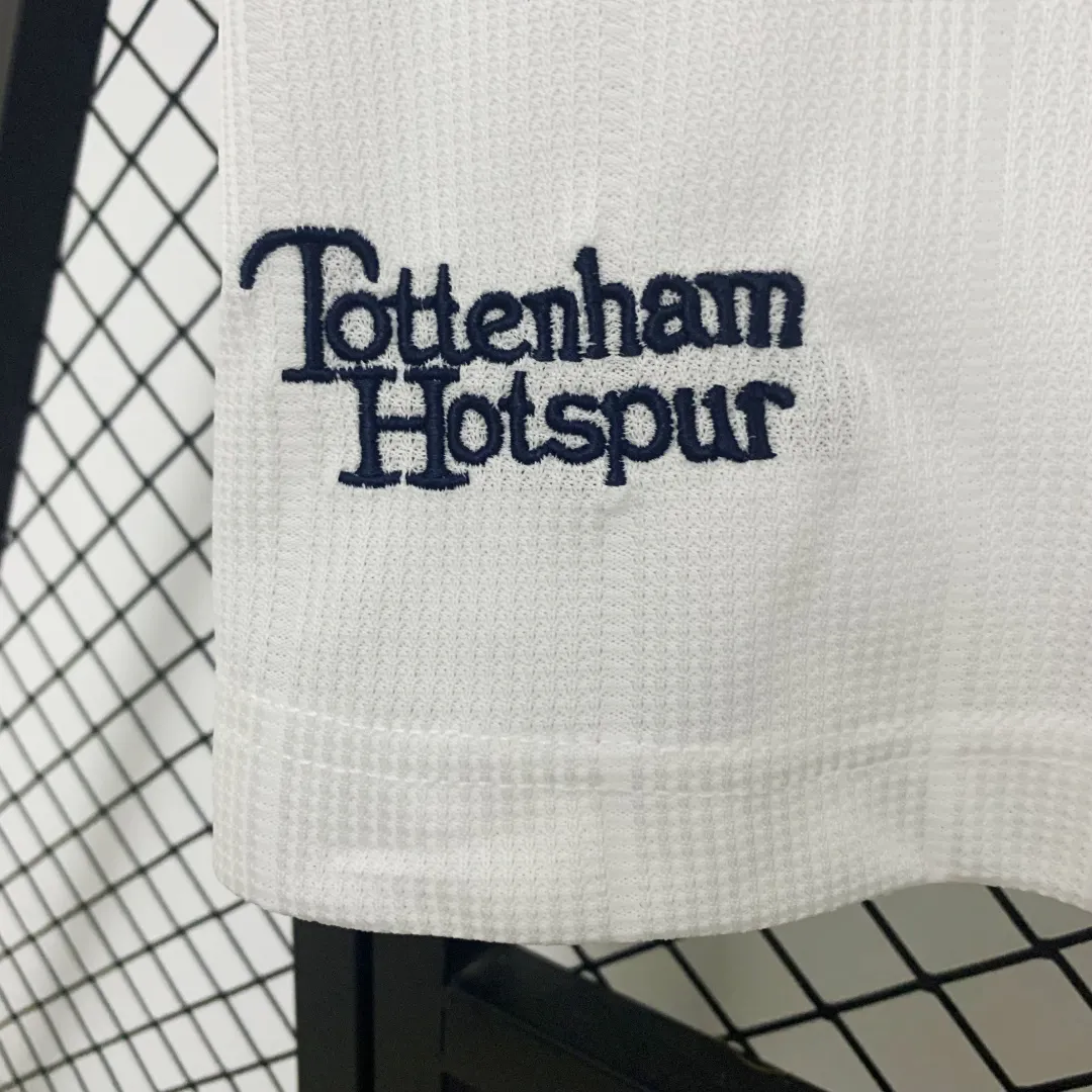 Tottenham Hotspur Retro Home Jersey - Image 7