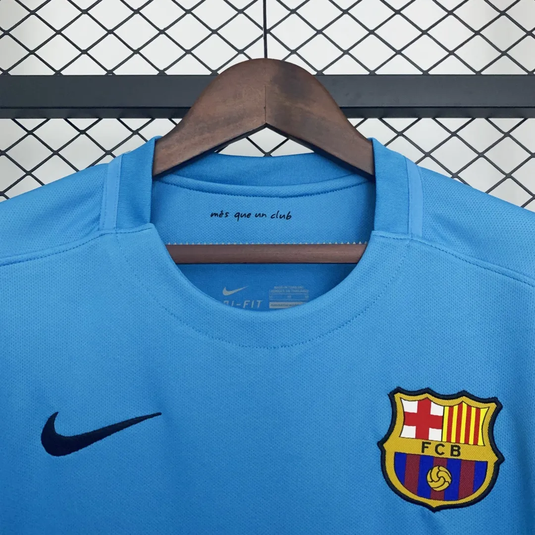 Barcelona Third Football Jersey - Image 4