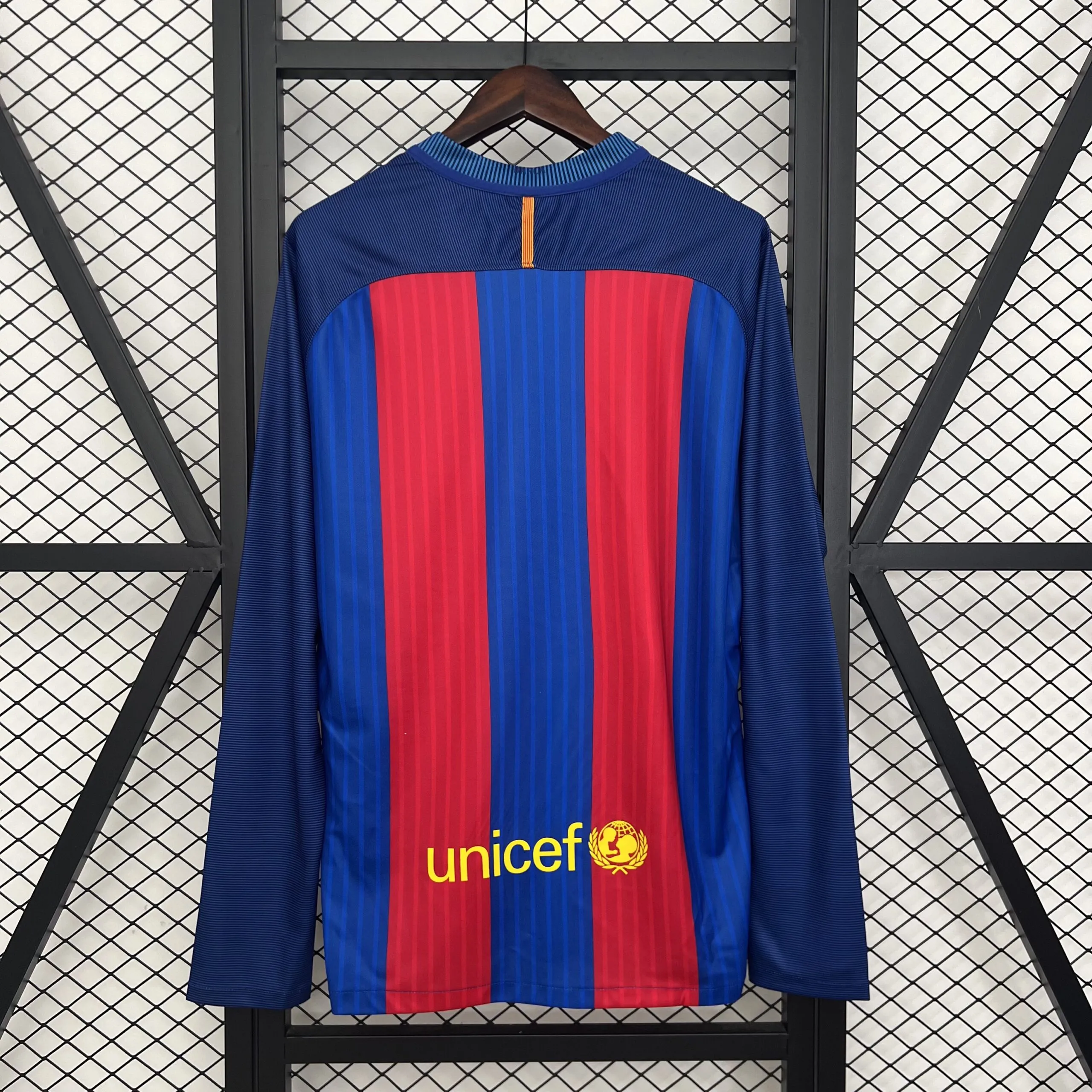 Retro Long Sleeve Football Jersey - Image 9