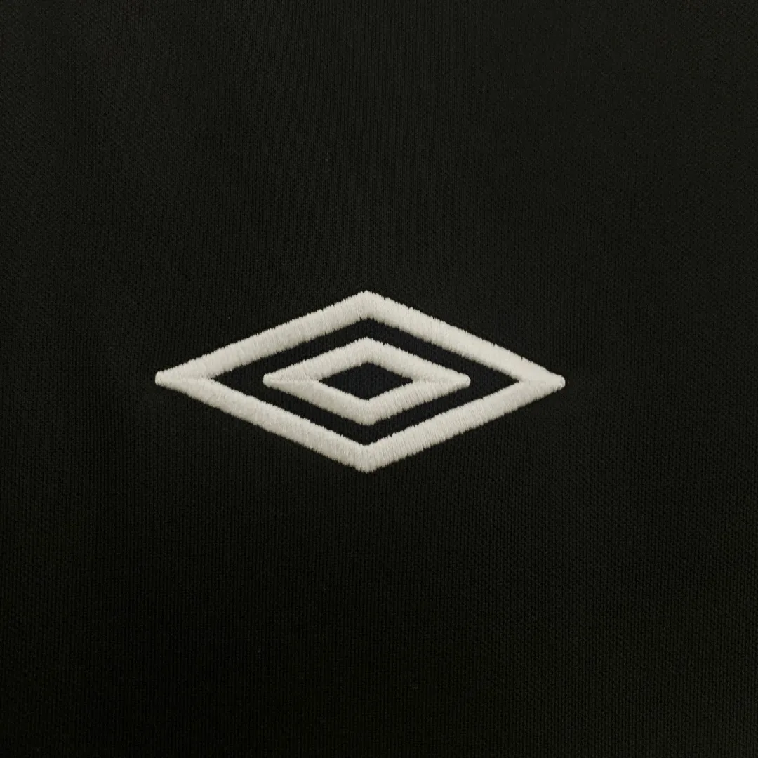 Umbro Colo-Colo Away Jersey - Image 5