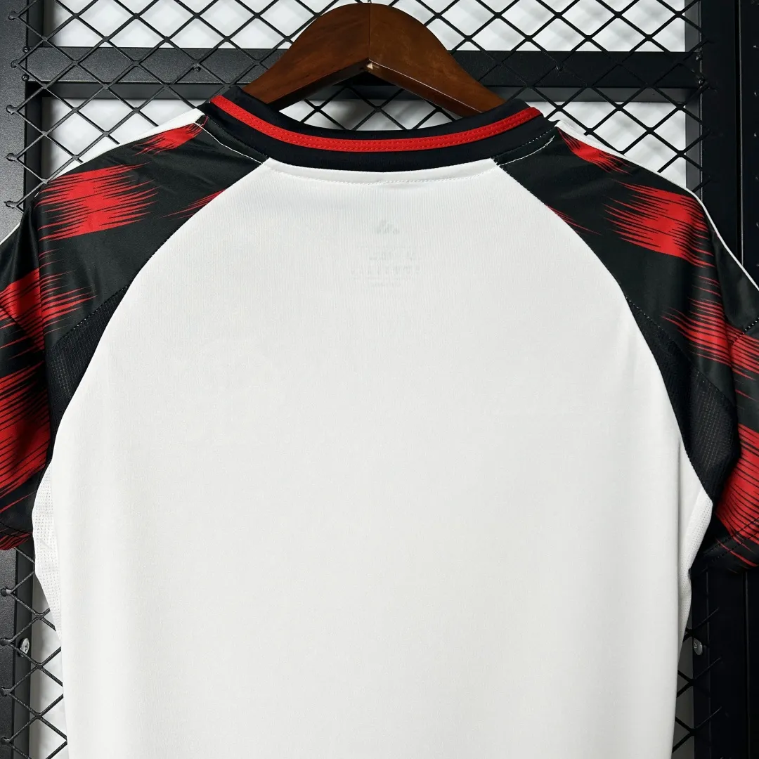 Flamengo Soccer Jersey - Image 9