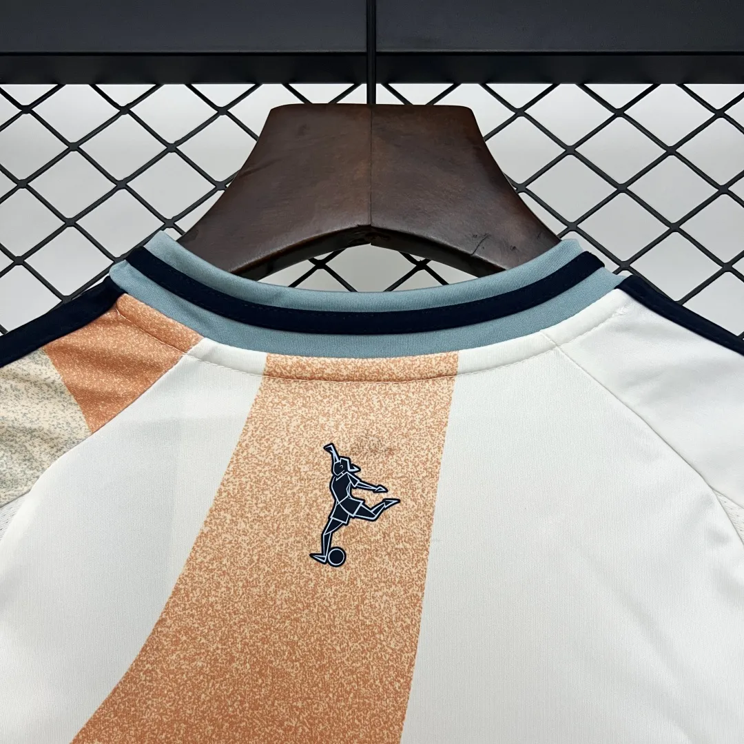 Adidas Spain Kids Football Kit - Image 9