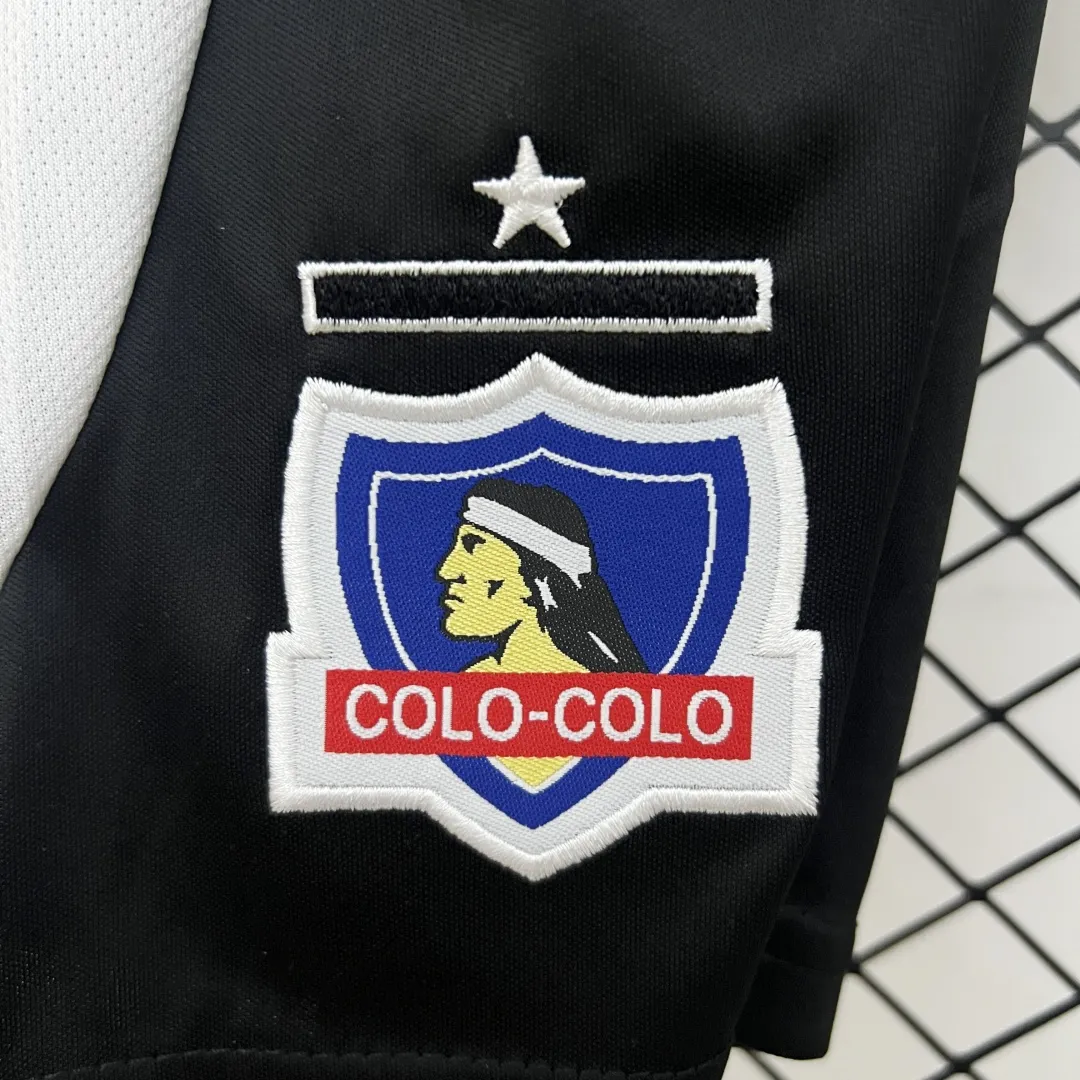 Adidas Colo Colo Kids Football Kit - Image 10