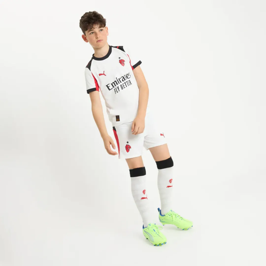 Puma Kids Football Kit - Image 4
