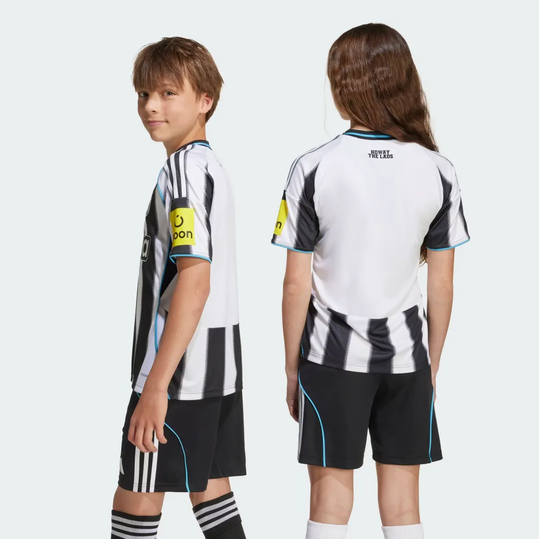 Newcastle United Kids Kit - Image 3