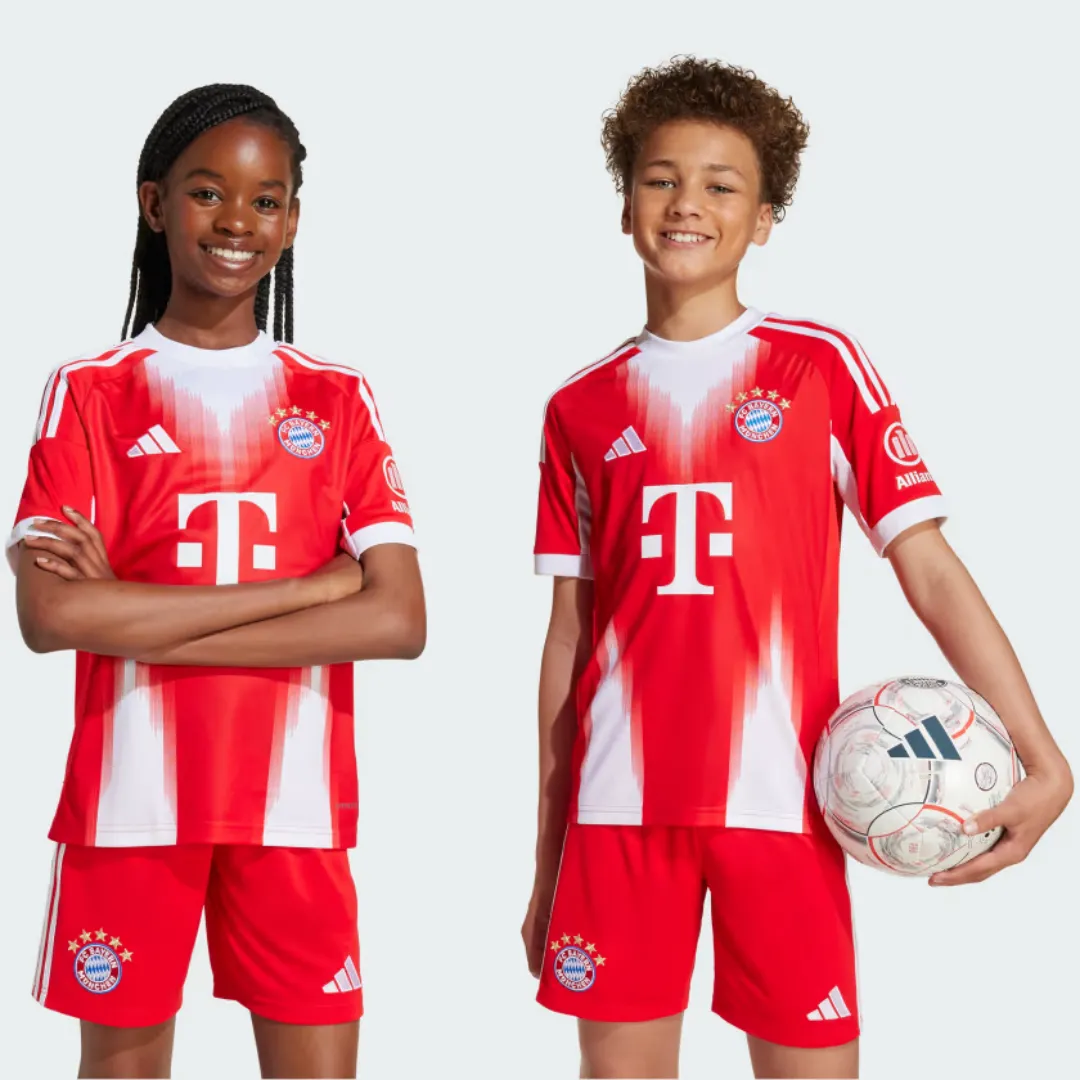 Bayern Munich Kids Home Kit - Image 3