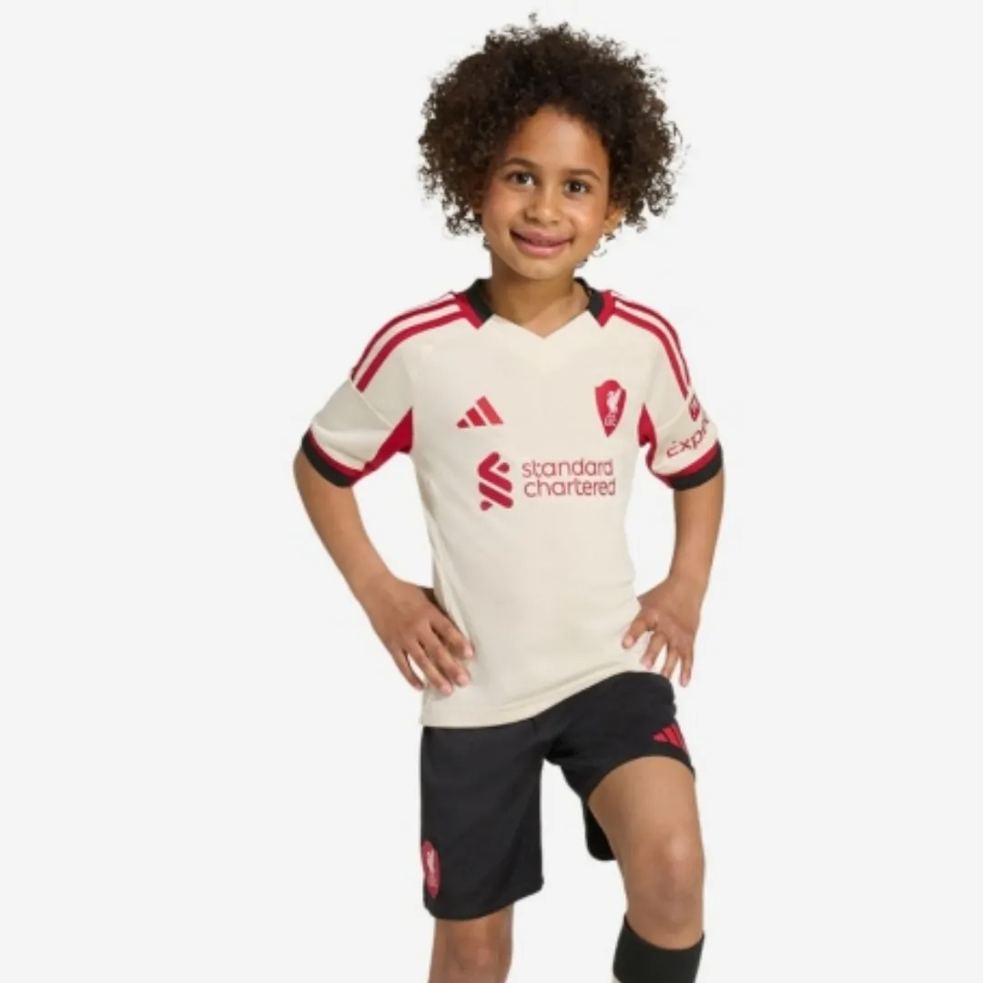 Liverpool Kids Soccer Kit - Image 5