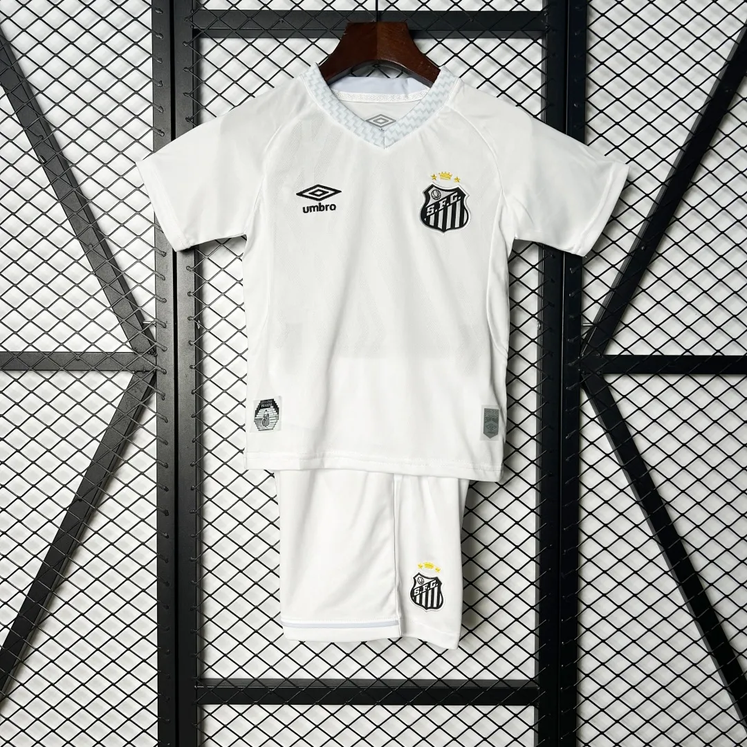 Alternative view of Umbro Santos Kids Kit
