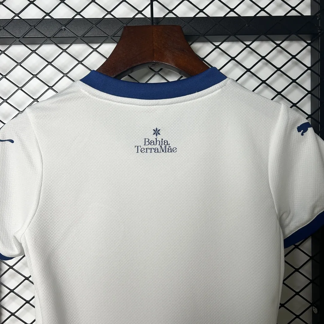 Puma Bahia Youth Soccer Kit - Image 9