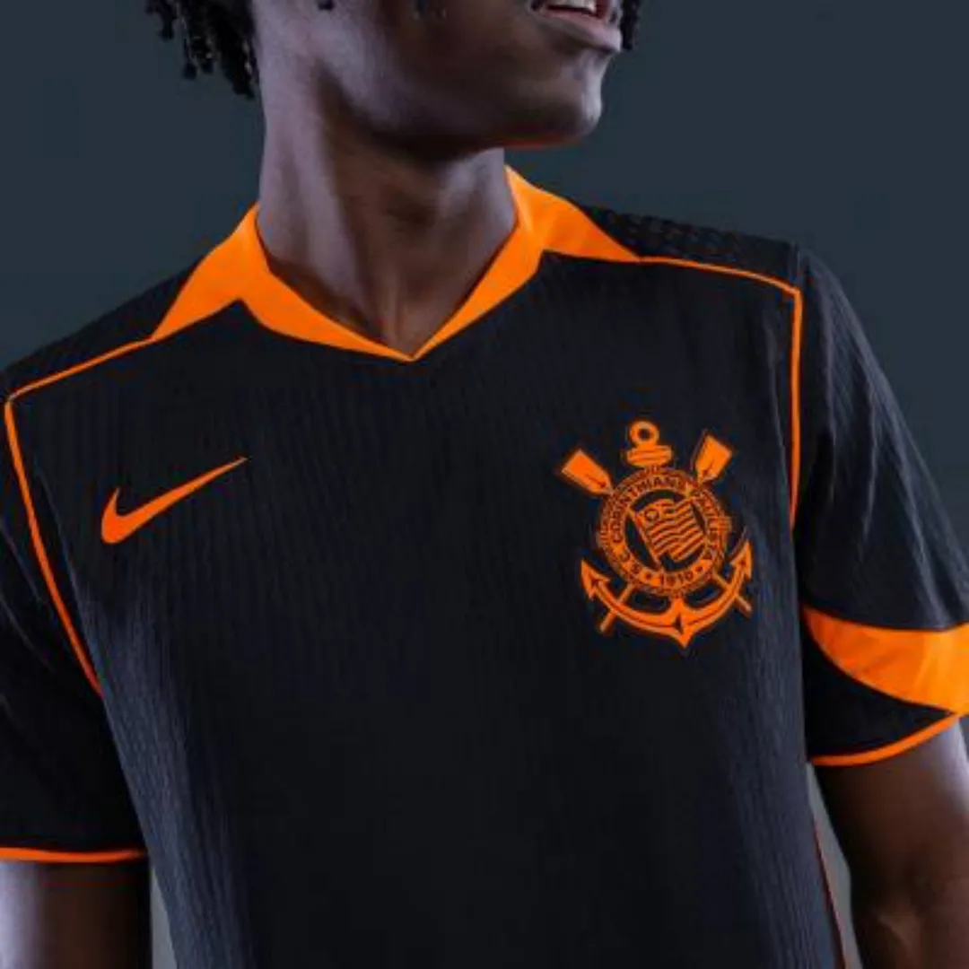 Nike Corinthians Football Jersey - Image 4