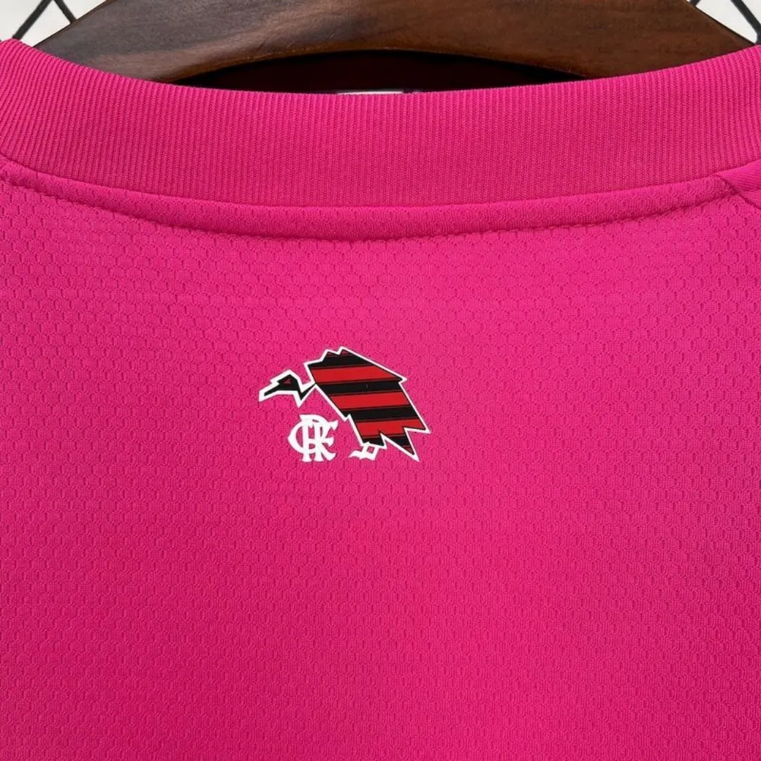 Flamengo Pink Goalkeeper Jersey - Image 7