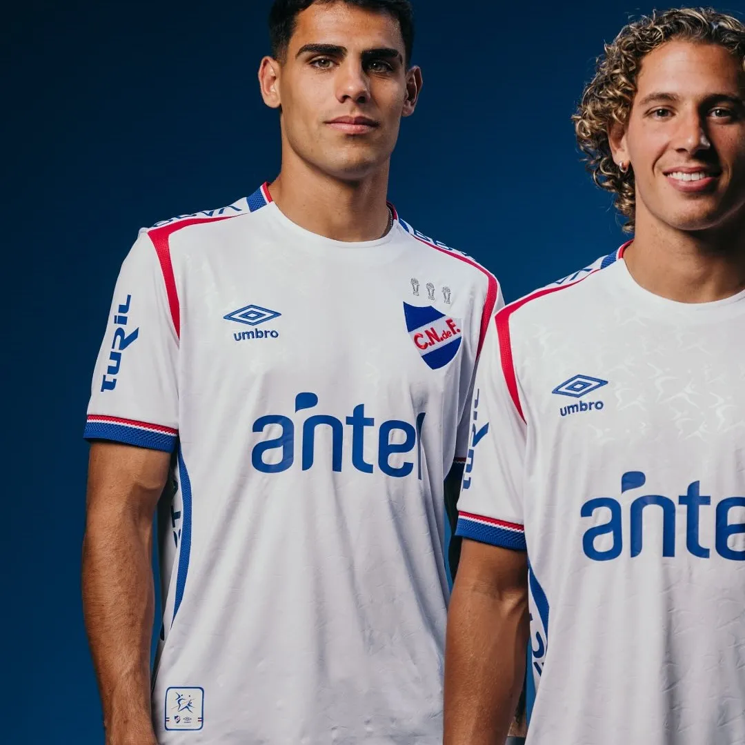 Umbro Club Nacional de Football Jersey