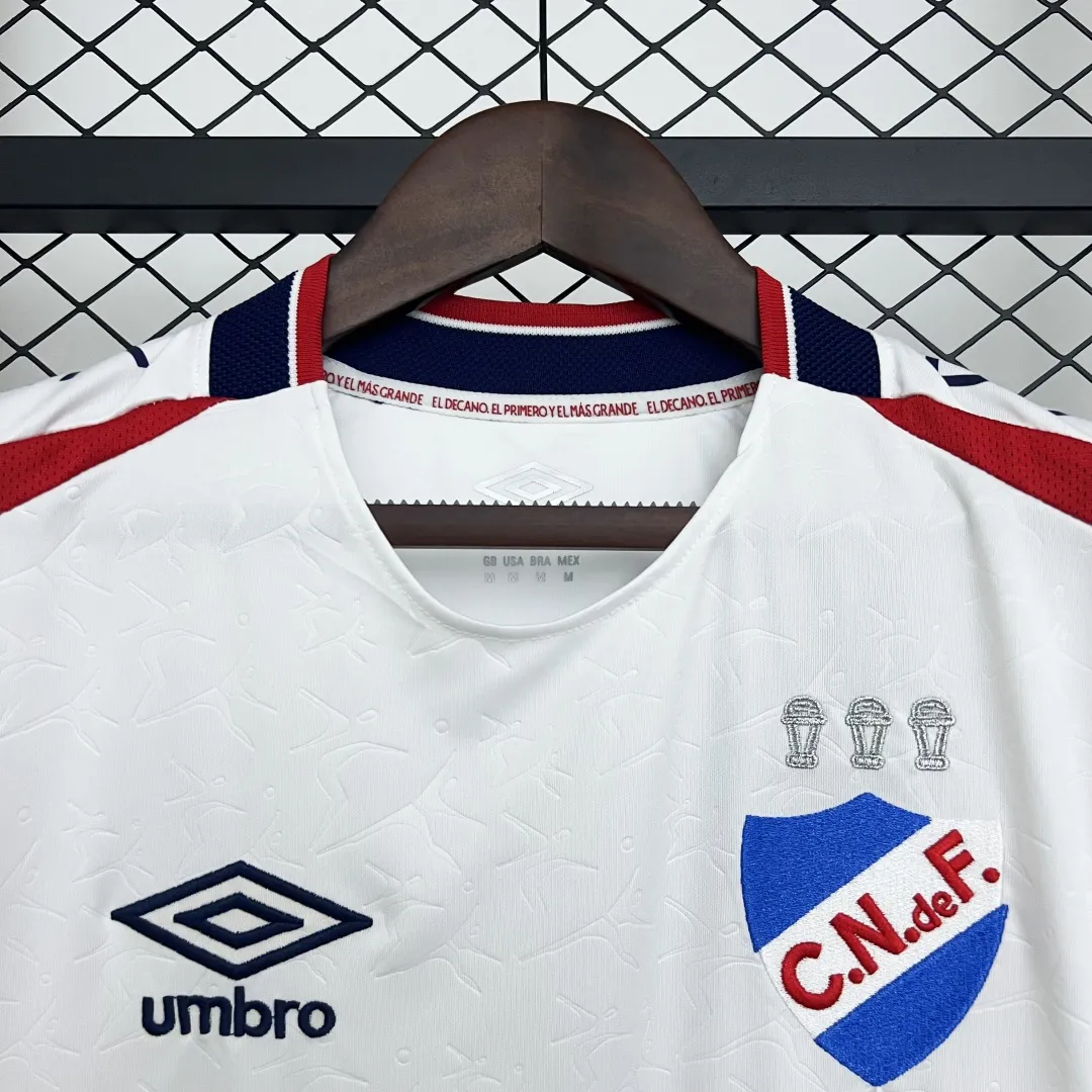 Umbro Club Nacional de Football Jersey - Image 3