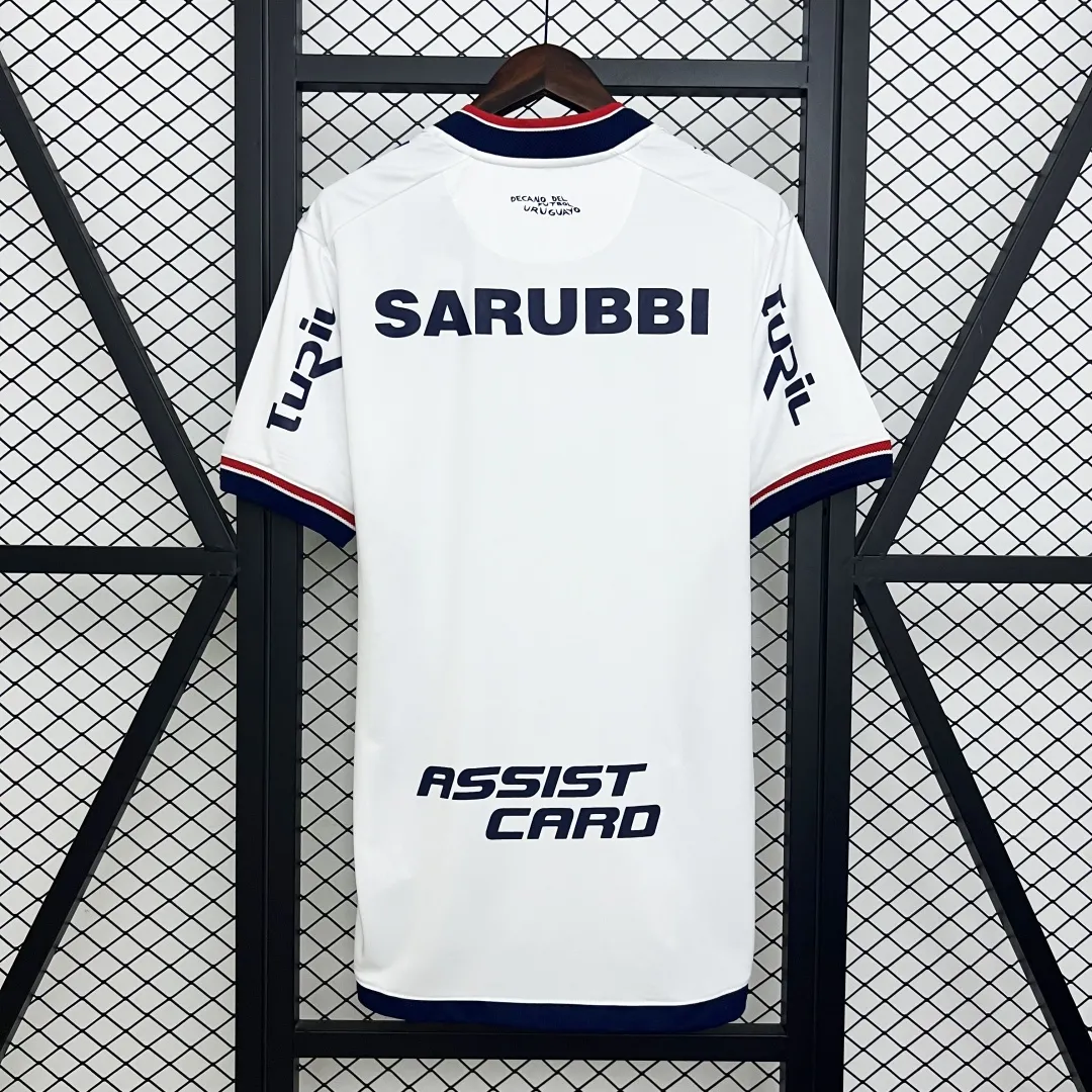 Umbro Club Nacional de Football Jersey - Image 8