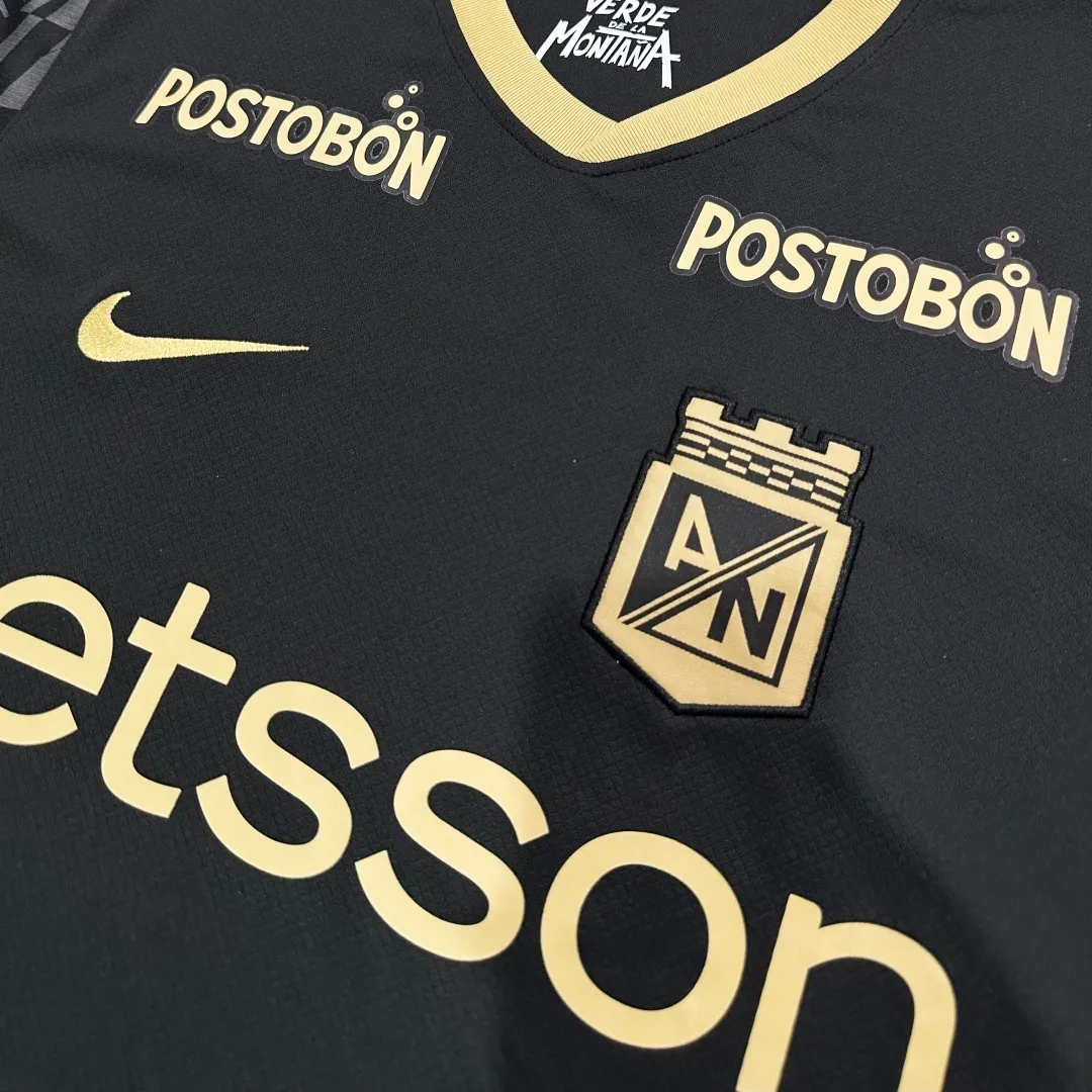 Atlético Nacional Away Jersey - Image 6