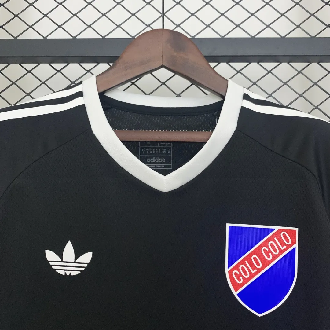 Colo Colo Anniversary Football Jersey - Image 5