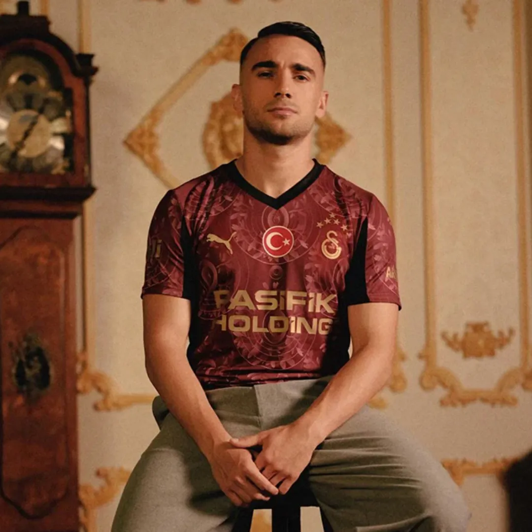 Galatasaray Third Jersey - Image 4