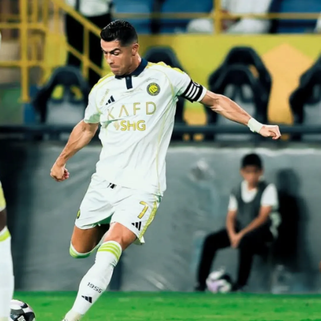 Al-Nassr Third Jersey - Image 3