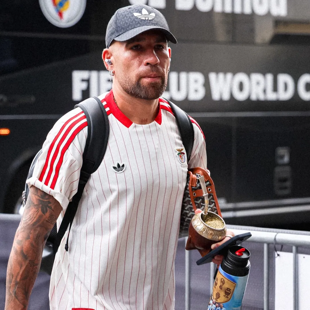 Adidas Benfica Jersey - Image 4
