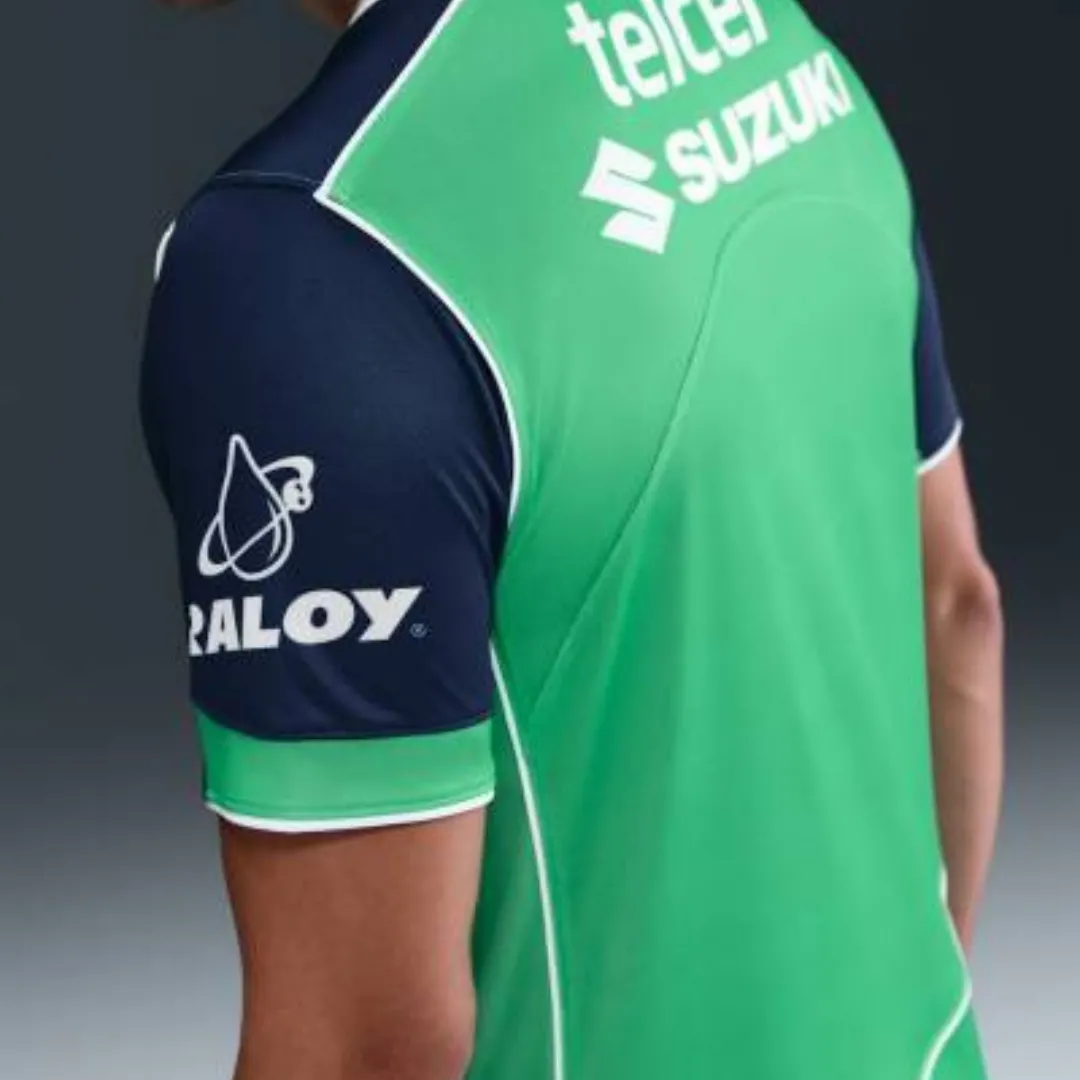 Pumas UNAM Third Football Jersey - Image 8