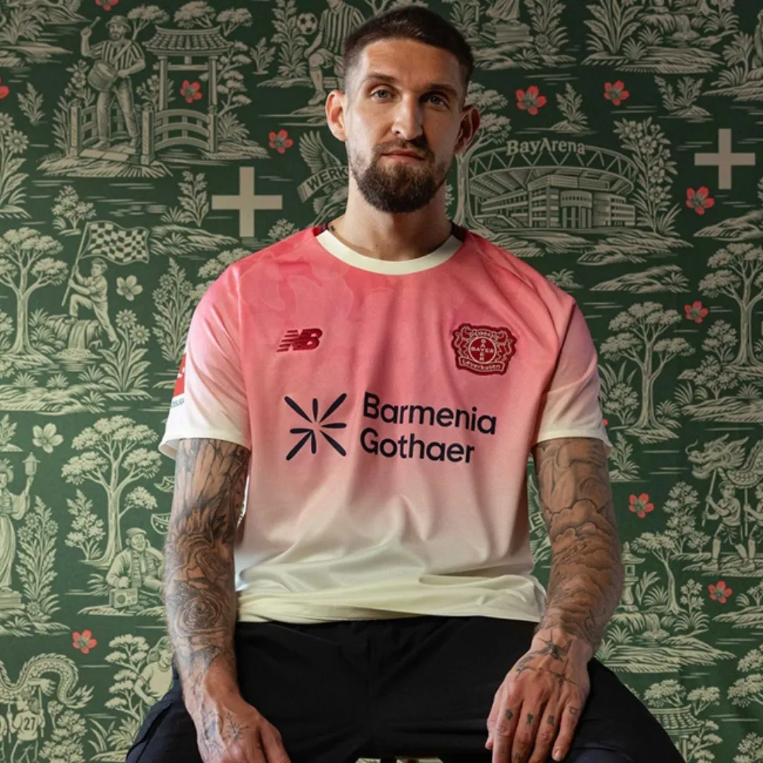 Bayer Leverkusen Away Jersey - Image 6