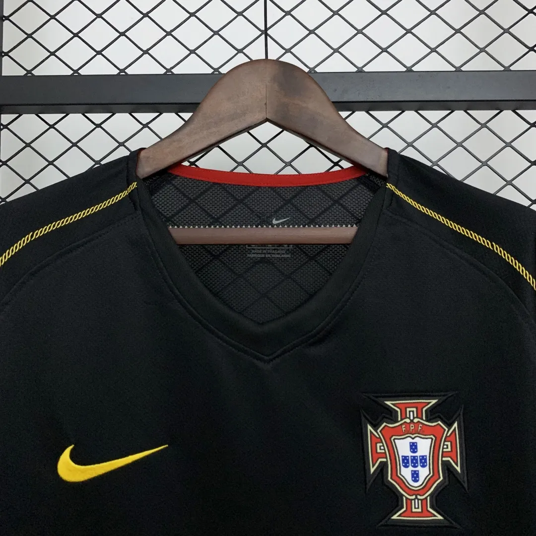 Nike Portugal Away Jersey 2006 - Image 4