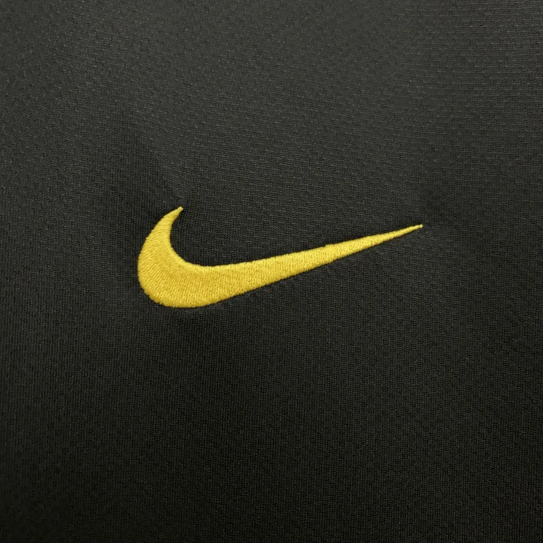 Nike Portugal Away Jersey 2006 - Image 6