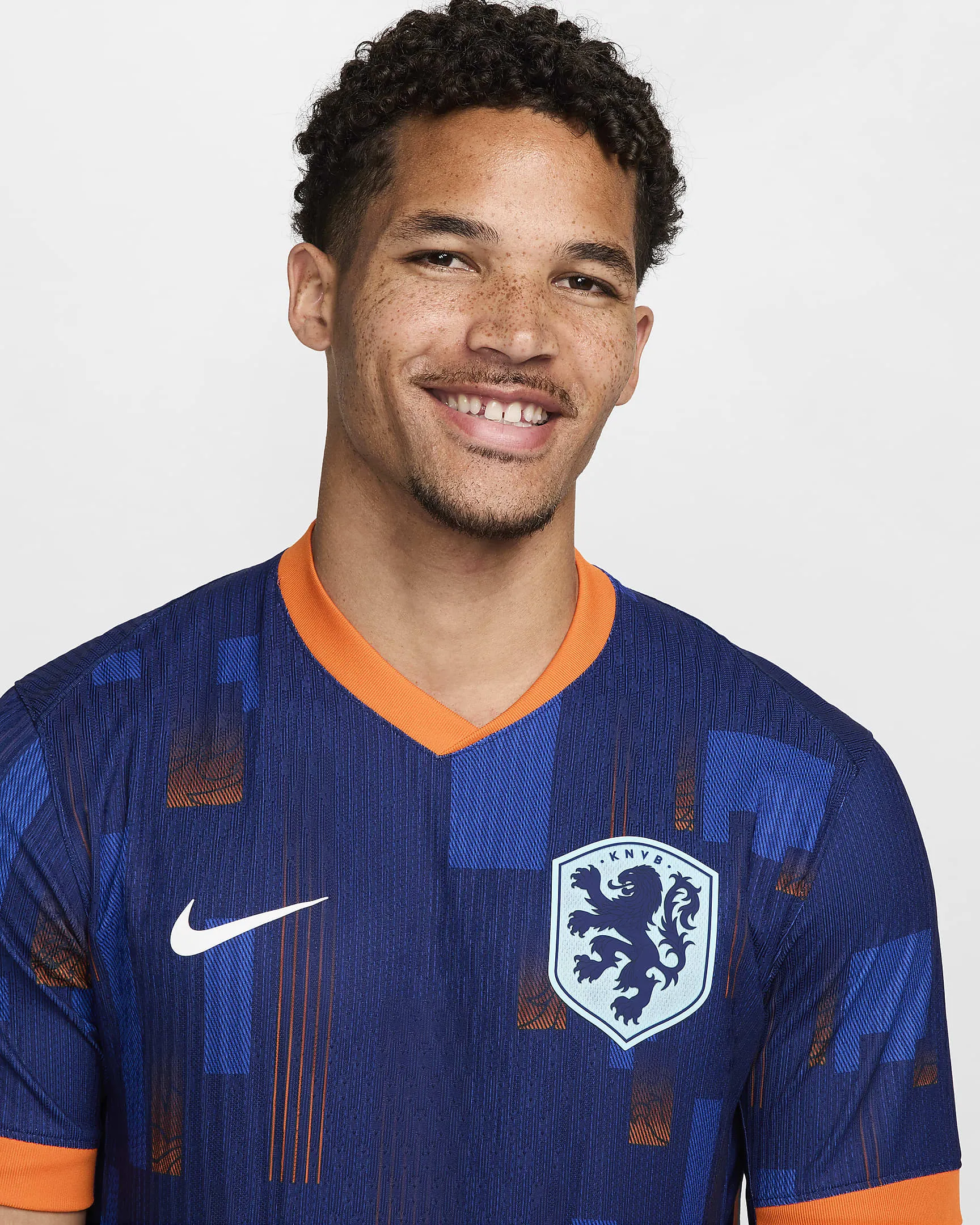 Nike Netherlands Away Jersey - Image 5