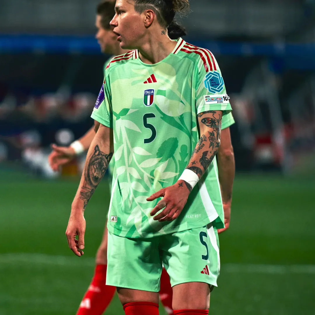 Adidas Italy Women Soccer Jersey - Image 3