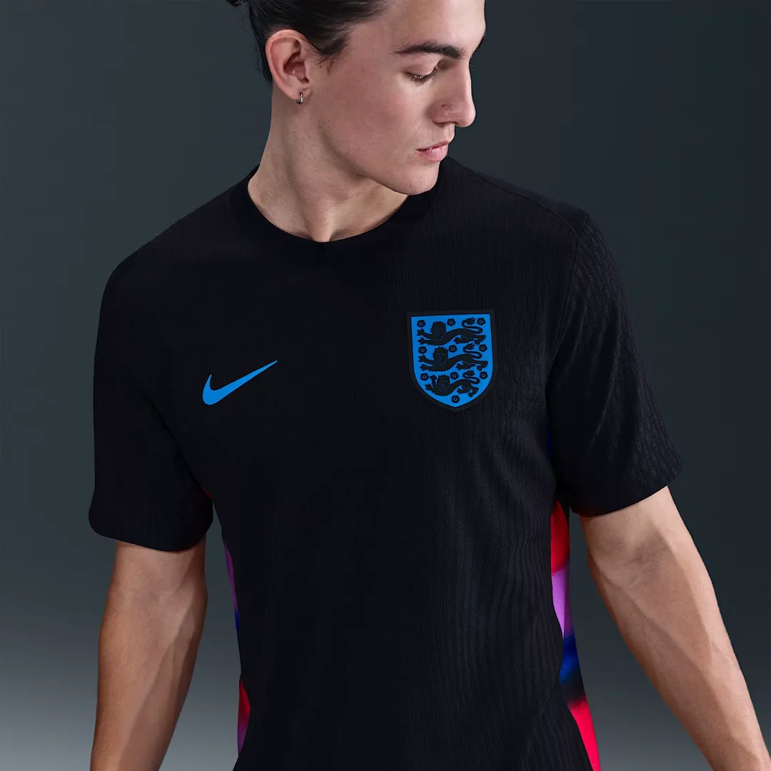 Nike England Football Jersey - Image 3