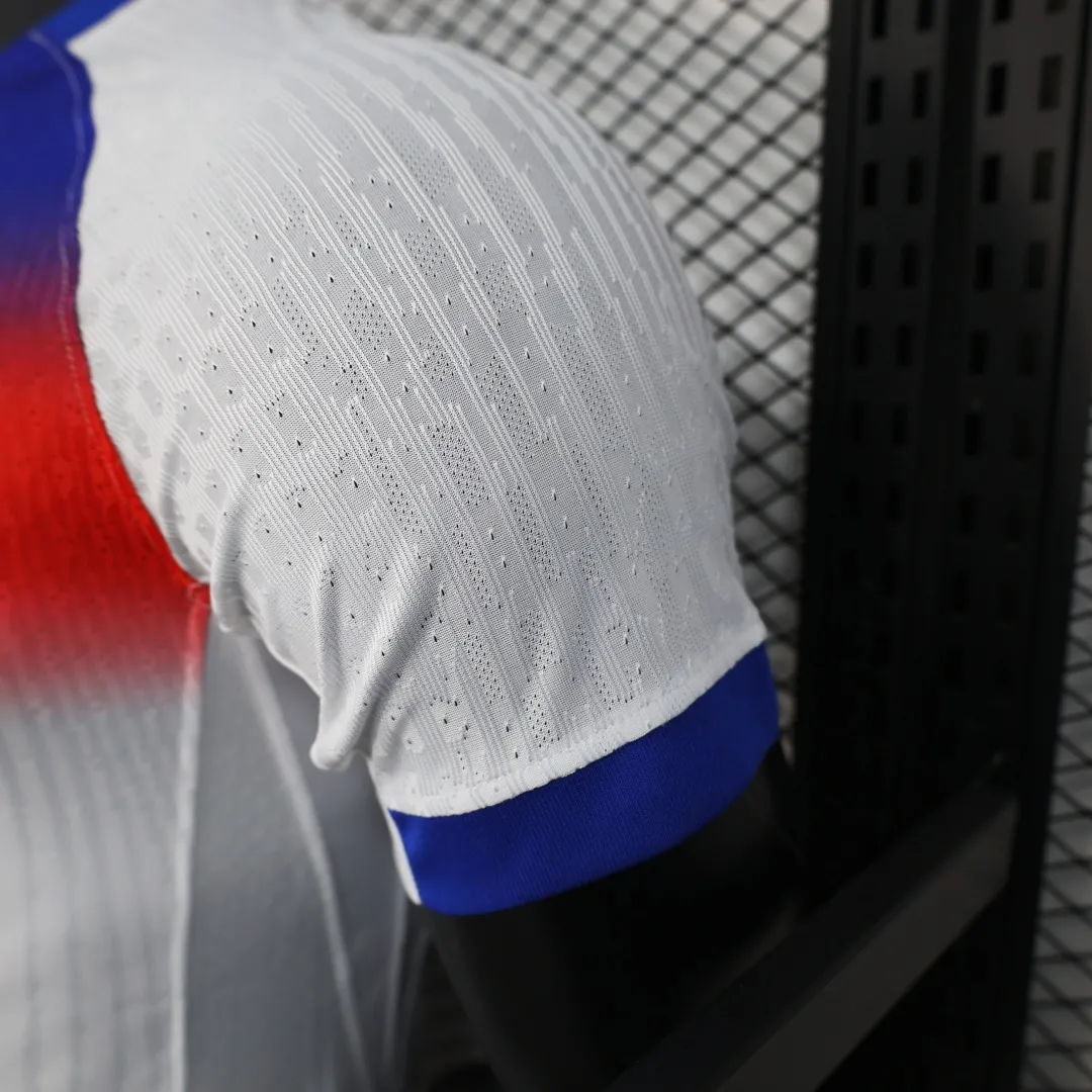 Nike England Soccer Jersey - Image 8