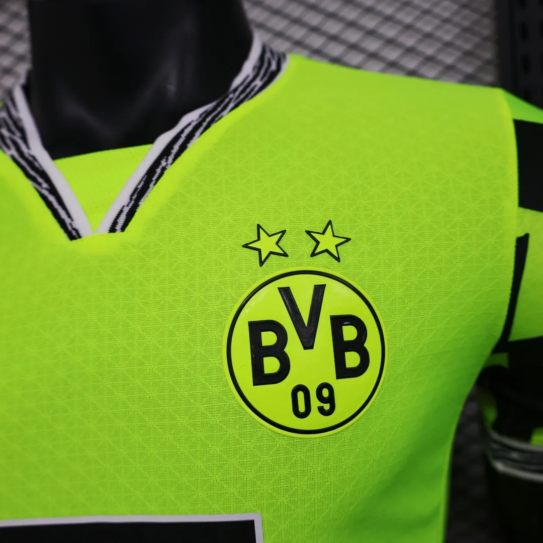 Puma Borussia Dortmund Jersey - Image 5